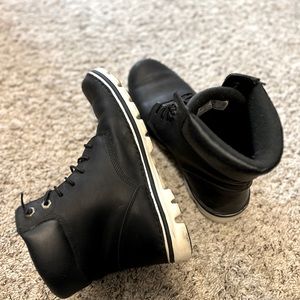 Timberland Brookton 6” Lace Up Women’s Boot, 8.5